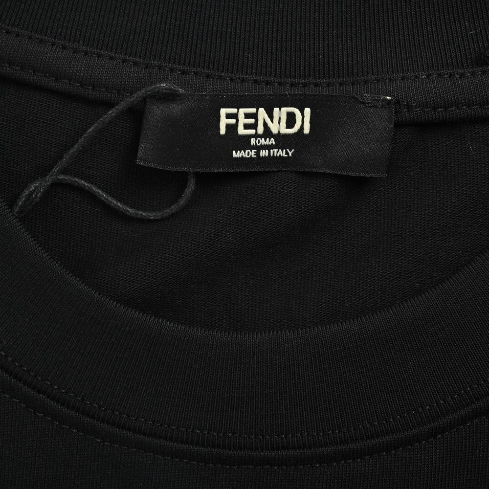 Fendi T-shirts-675