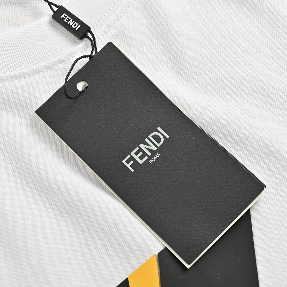 Fendi T-shirts-671