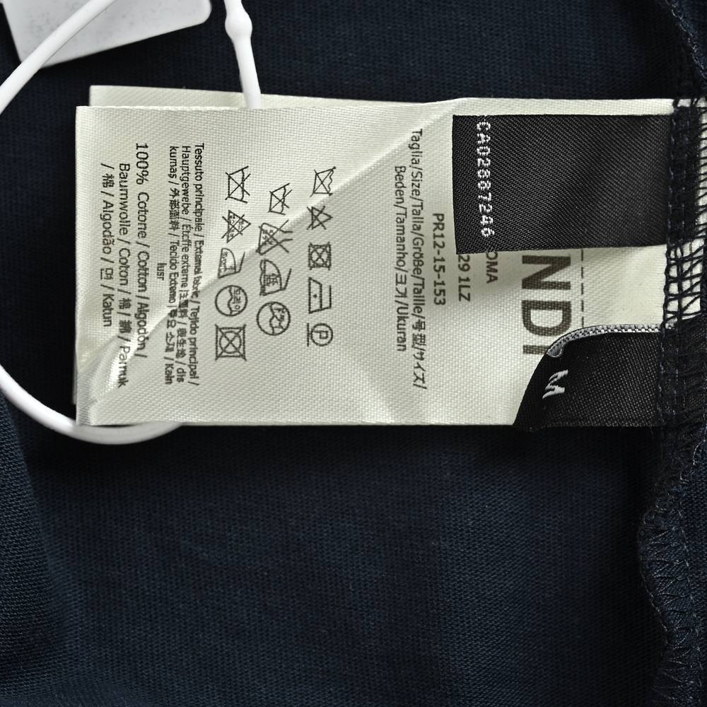 Fendi T-shirts-674