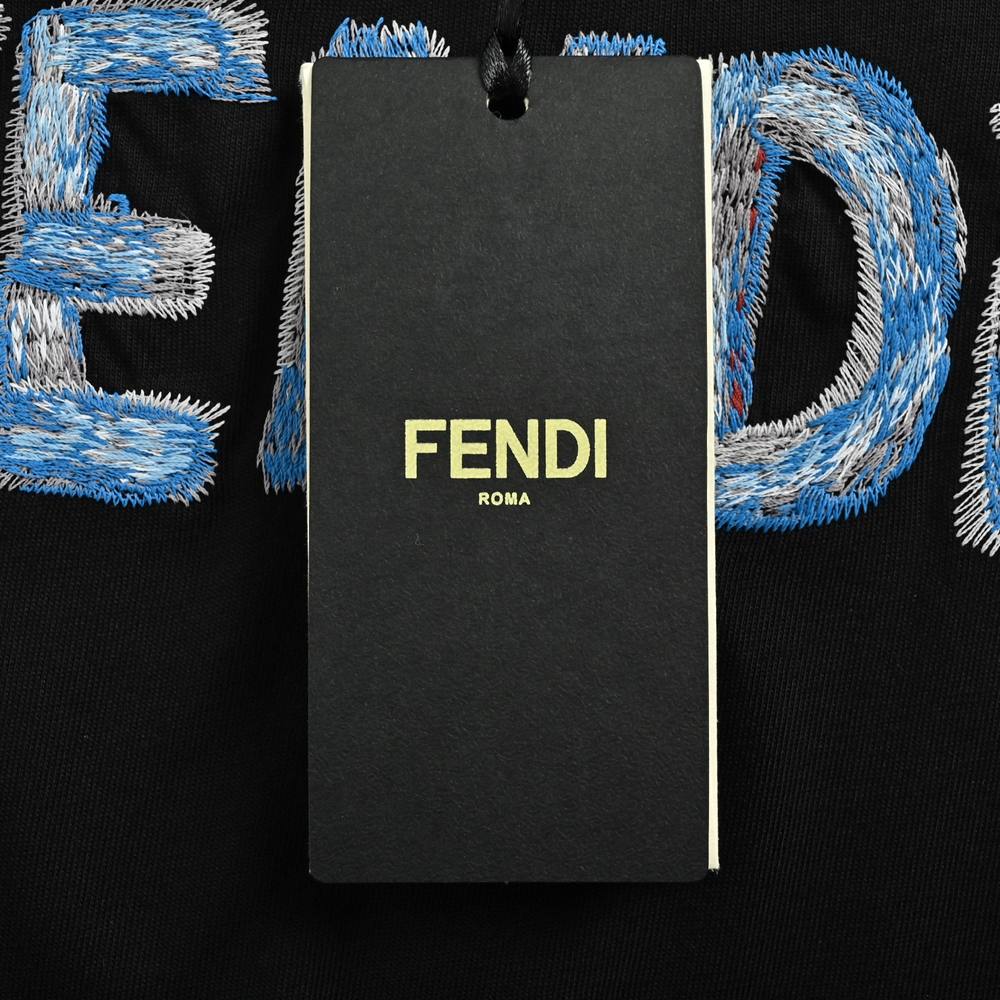 Fendi T-shirts-697