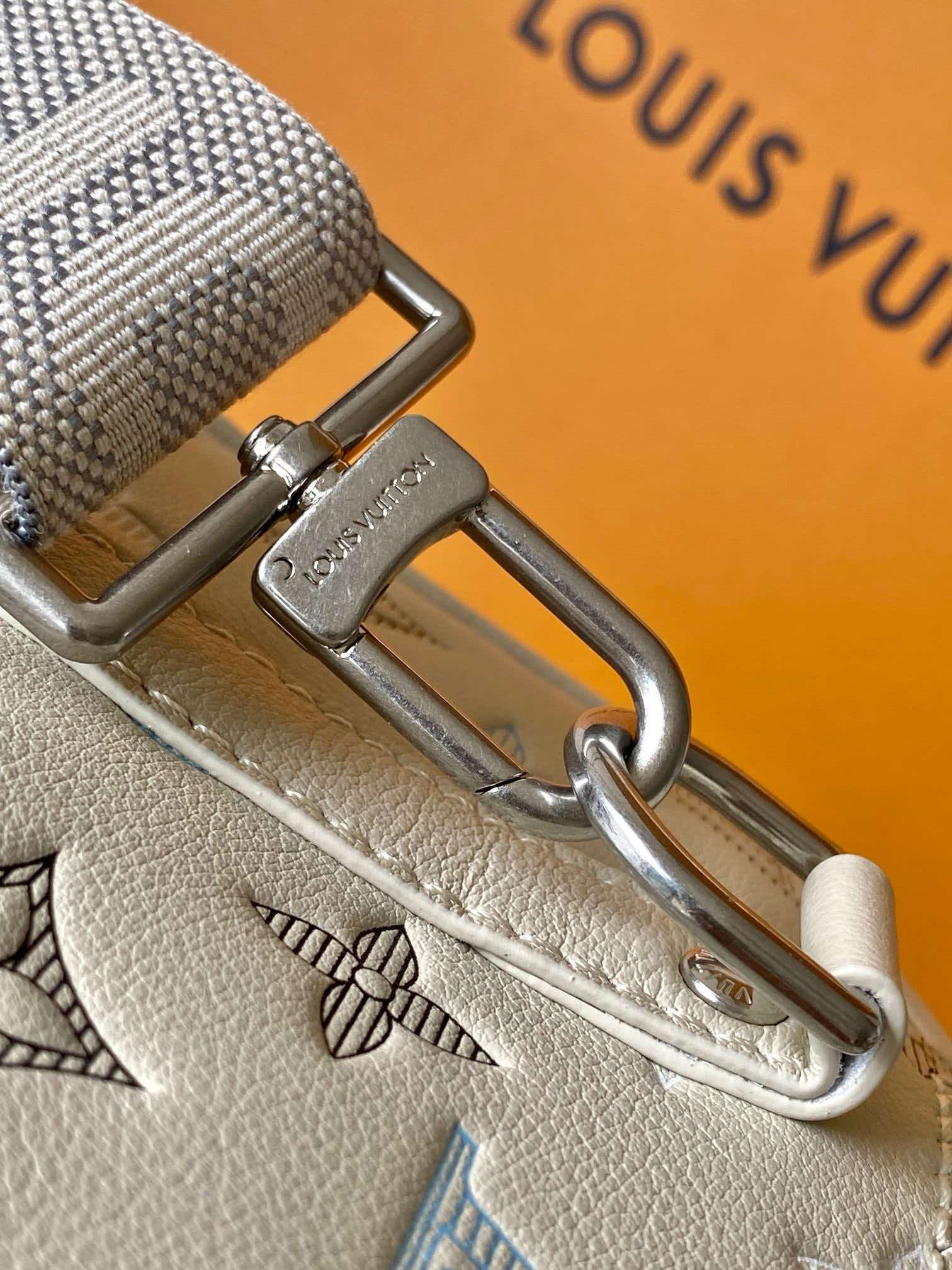 LV Handbags AAAA(Women)-2038
