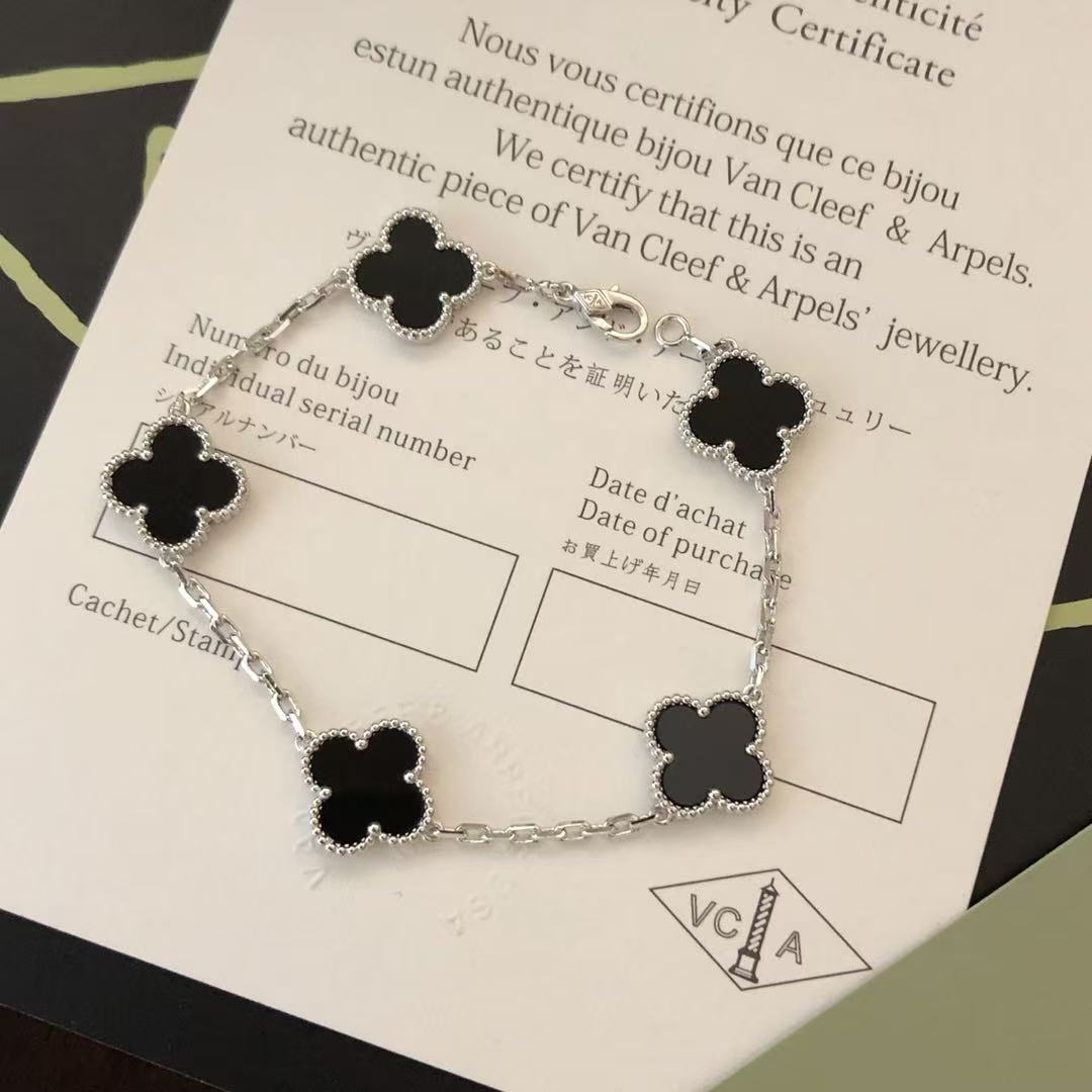 Van Cleef & Arpels Bracelet-026