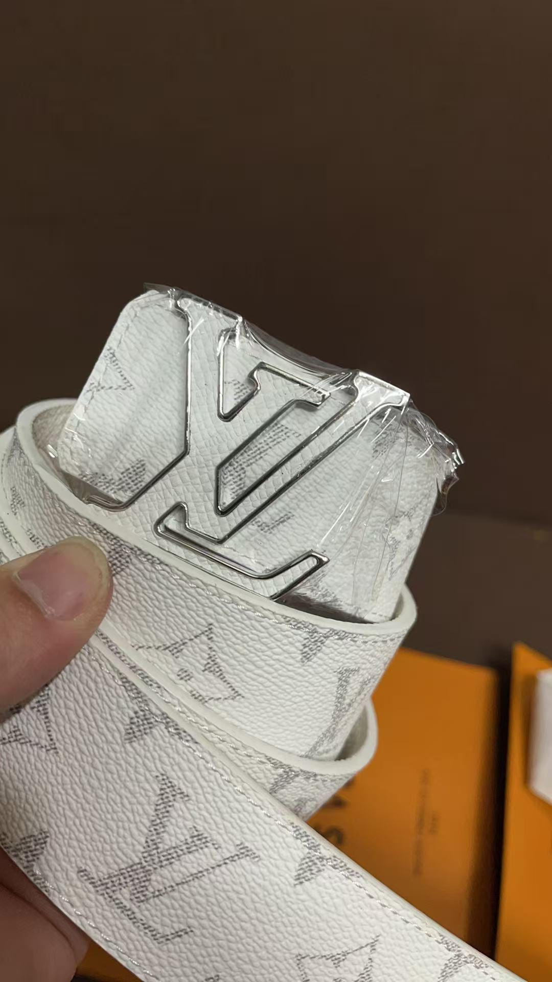 LV Belts(AAAAA)-3962