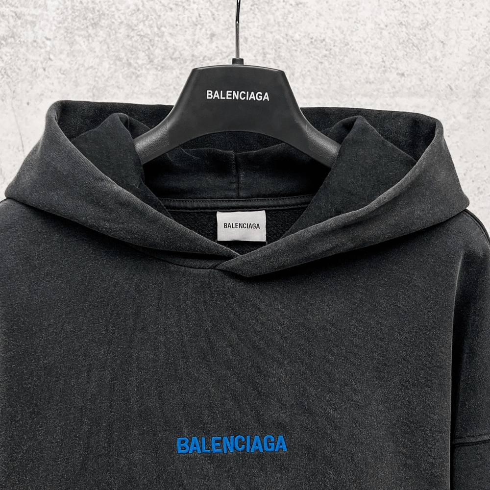 Balenciaga Hoody-018