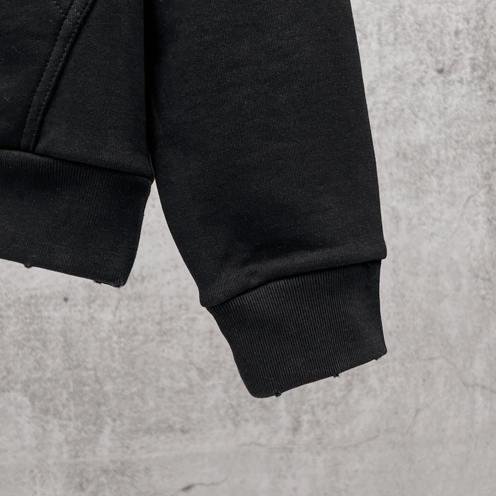 Balenciaga Hoody-021
