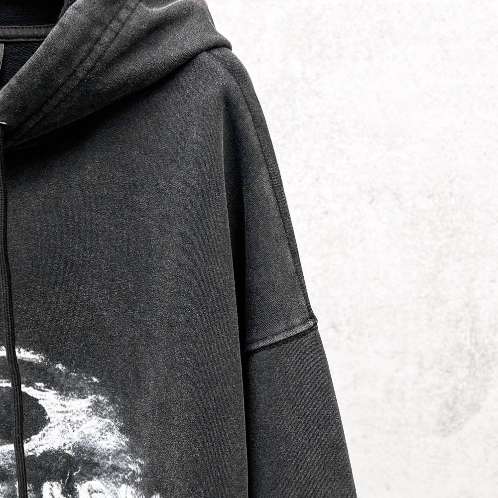 Balenciaga Hoody-026