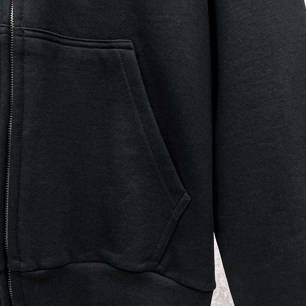 Balenciaga Hoody-027