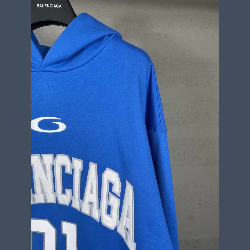 Balenciaga Hoody-032