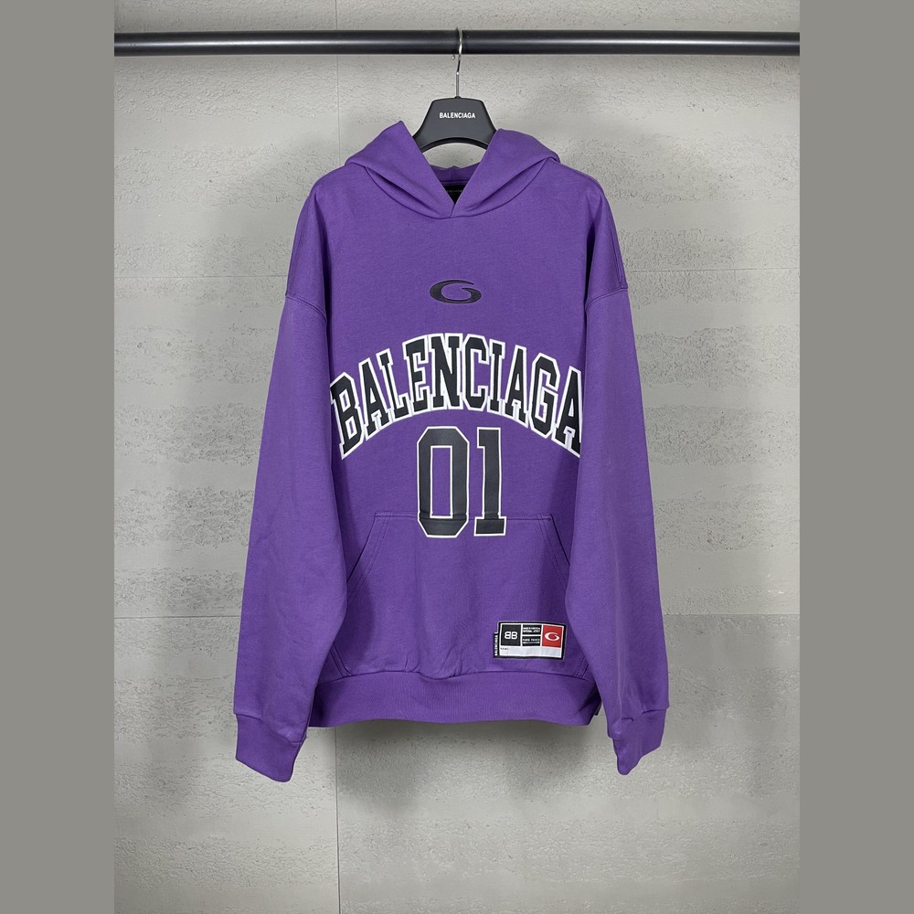 Balenciaga Hoody-033